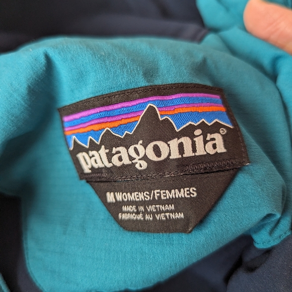 Patagonia Women's M Nano Light Jacket - Picture 5 of 5